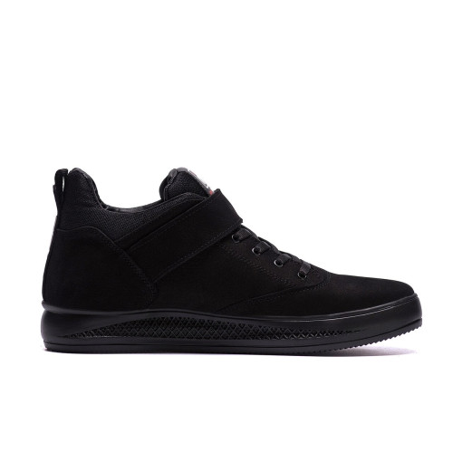 Зимові кросівки чоловічі шкіряні FILA Black