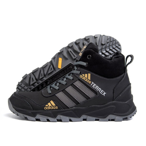 Зимові кросівки чоловічі шкіряні Adidas