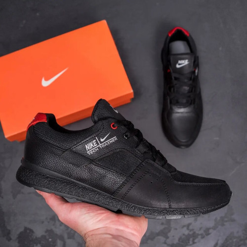 Кросівки чоловічі Nike Tech Trainer Кросівки чоловічі Nike Tech Trainer