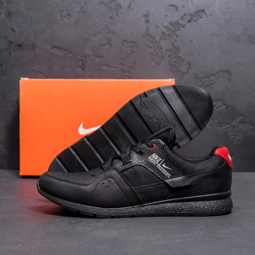 Кросівки чоловічі Nike Tech Trainer Кросівки чоловічі Nike Tech Trainer