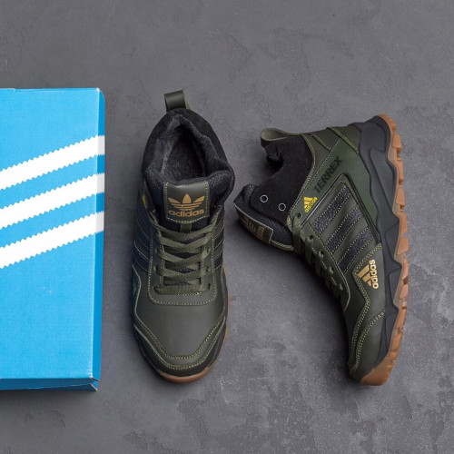 Зимові чоловічі кросівки шкіряні Adidas