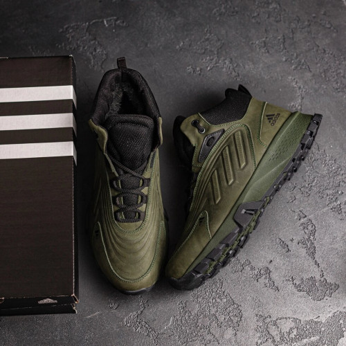 Зимові кросівки чоловічі зелені Adidas