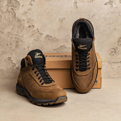 Зимові чоловічі кросівки бежеві Reebok
