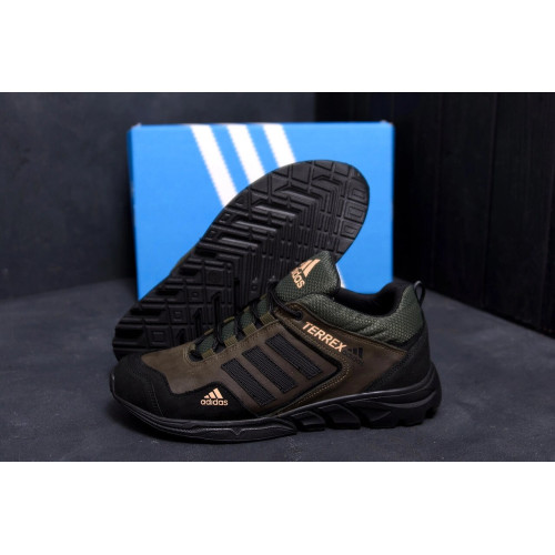 Кросівки чоловічі зелені Adidas