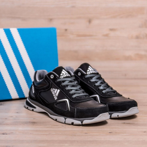 Кросівки чоловічі чорні Adidas