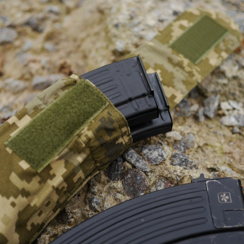 Тактичний підсумок піксель під два магазини АК