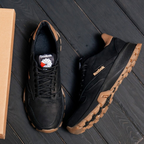 Кросівки чоловічі шкіряні трекові Reebok